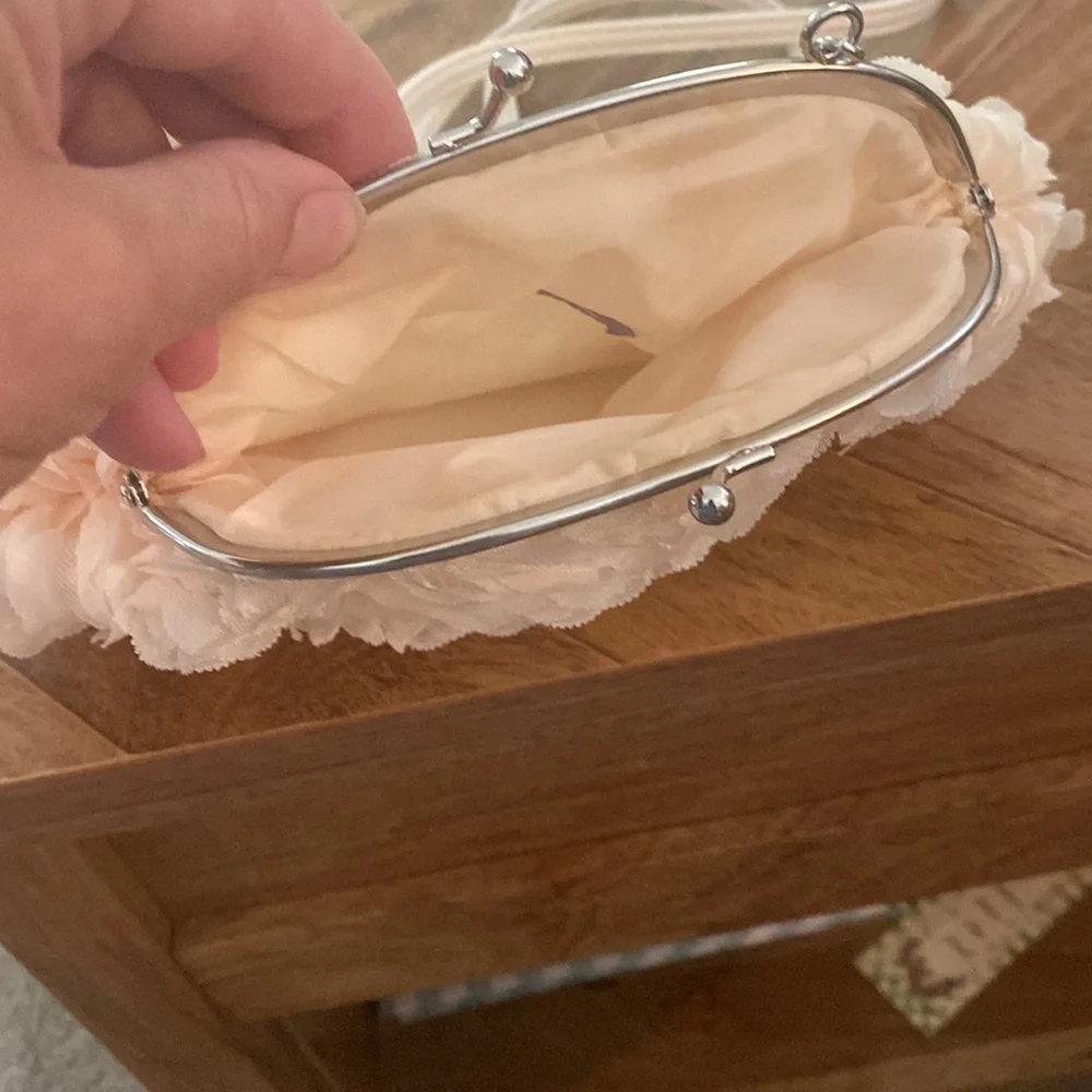 Purse - Picture 3 of 3